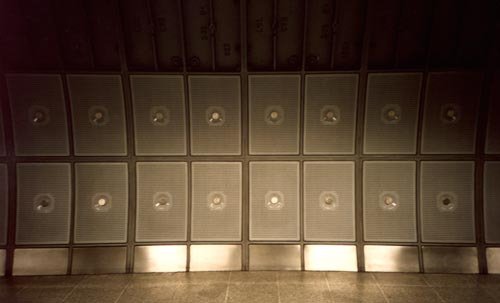 metal_tube_wall
